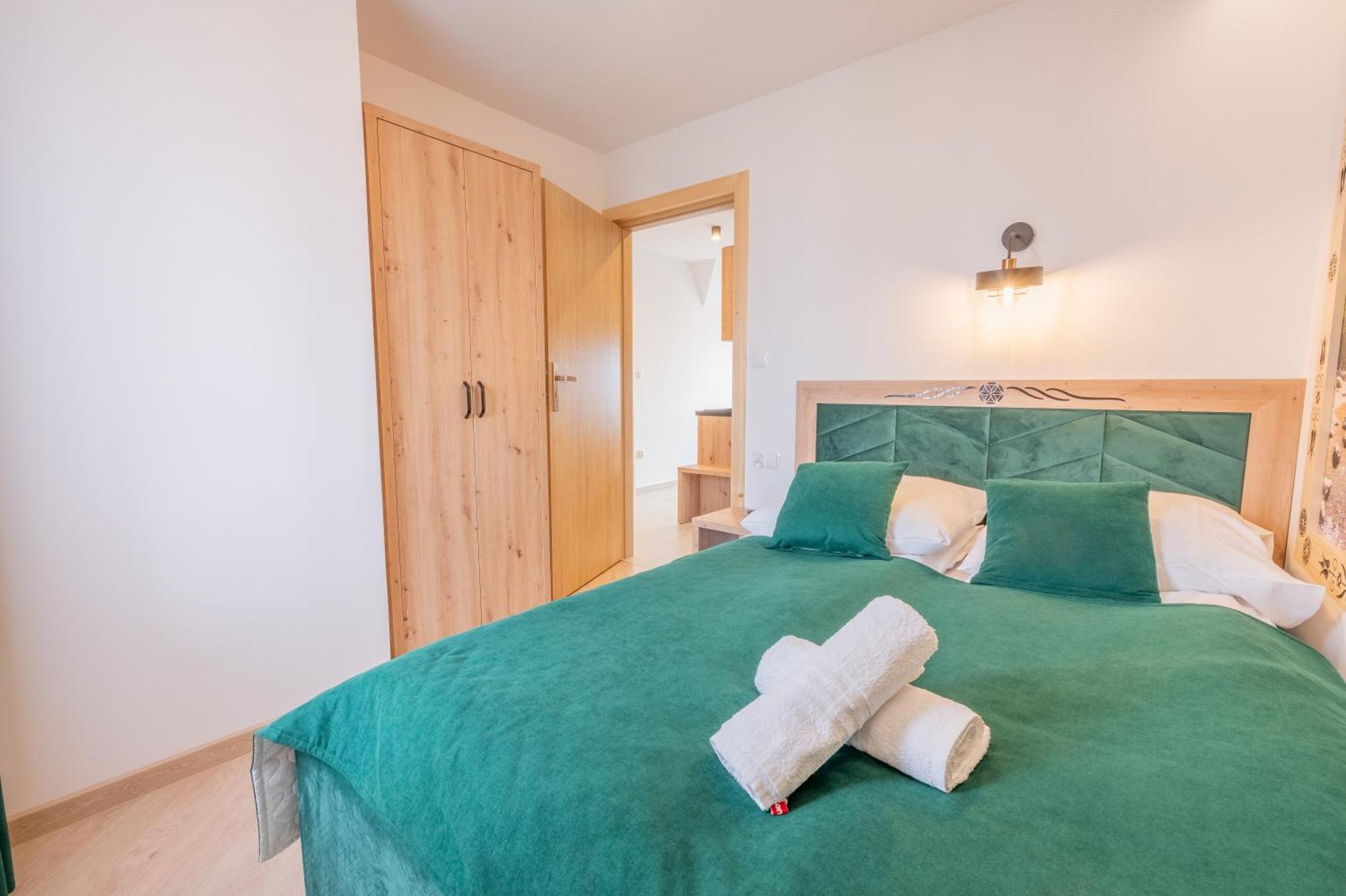 Apartamenty Gorskie Widoki Poronin Exteriör bild