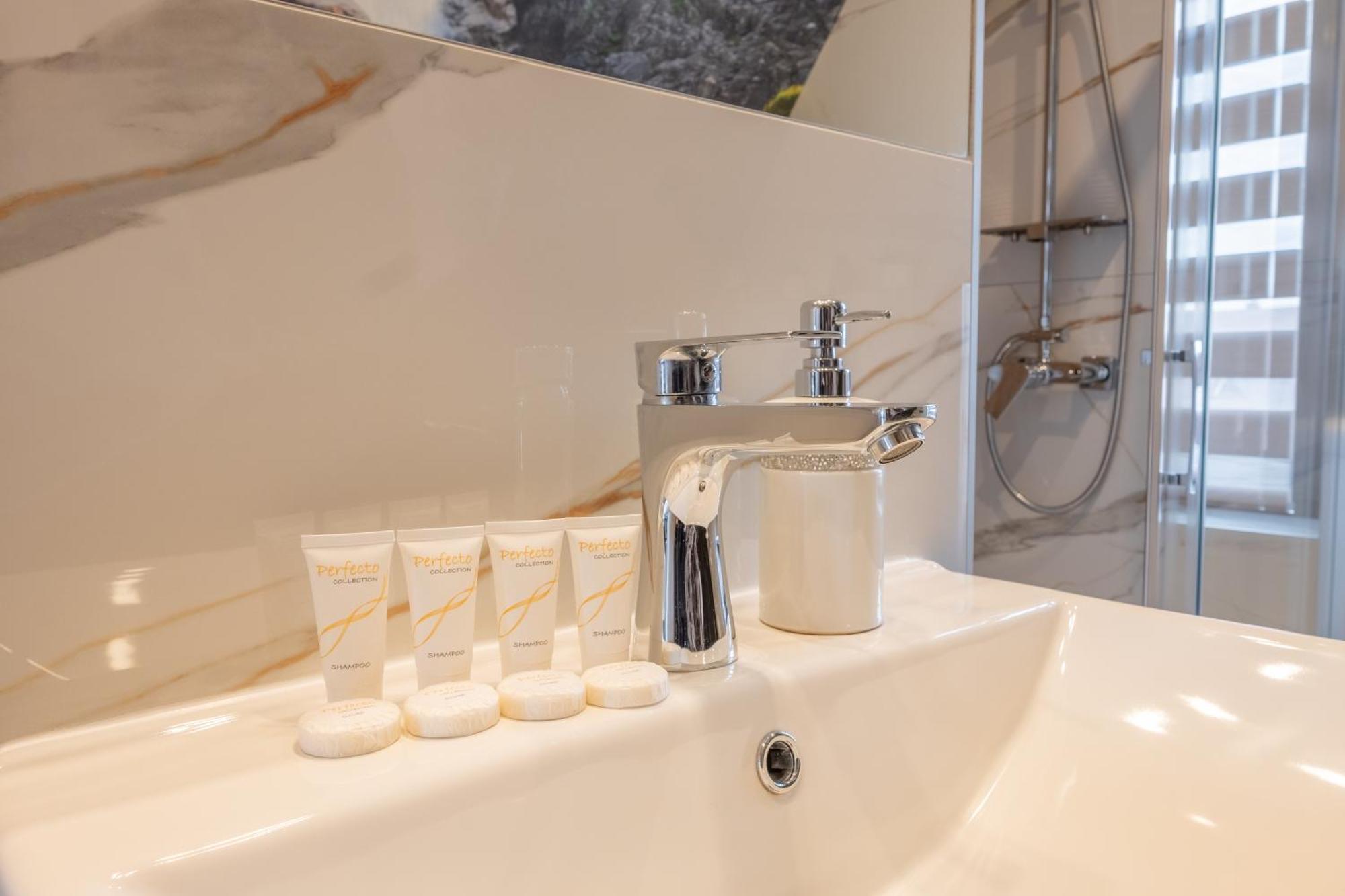 Apartamenty Gorskie Widoki Poronin Exteriör bild